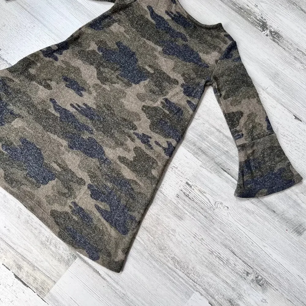 🍄3/$15 Rumi + Ryder Dress Girls XS 4-5 Green Camo Bell Sleeve Pullover Pockets